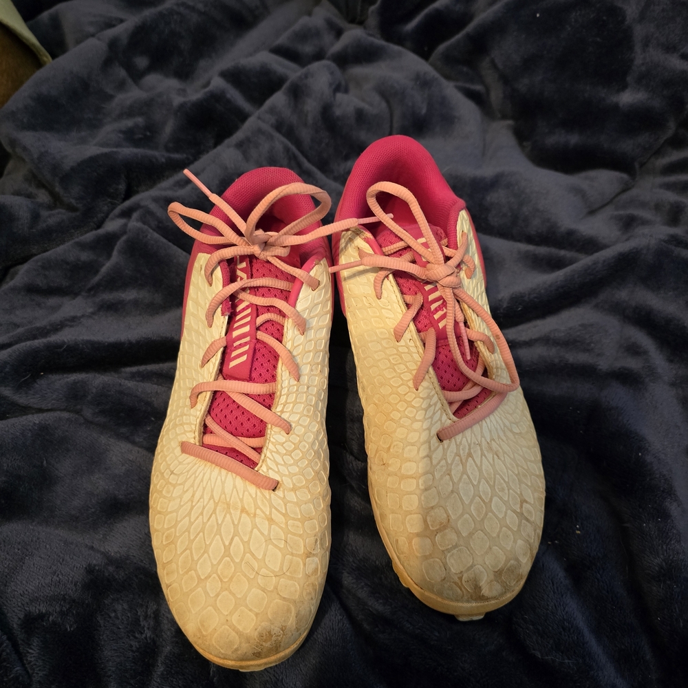 Under Armour Kids Softball Cleats 5.5y